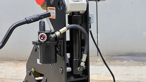 منظومة هيدروليكية مغلقة ومستقلة